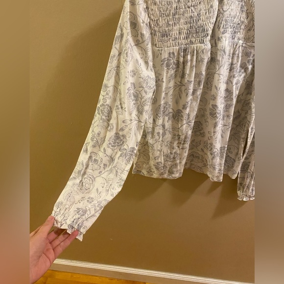 Lucky Brand long-sleeve peasant top - Picture 7 of 11